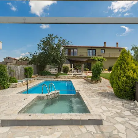 Vital Villa